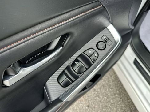 Used 2023 Nissan Sentra SR w/ Electronics Package image 17