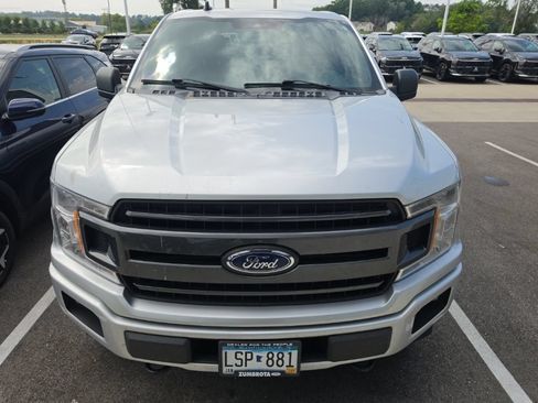 Used 2019 Ford F150 XLT w/ Equipment Group 302A Luxury AWD/4WD image 2
