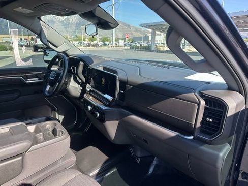 Used 2022 GMC Sierra 1500 SLE AWD/4WD image 19