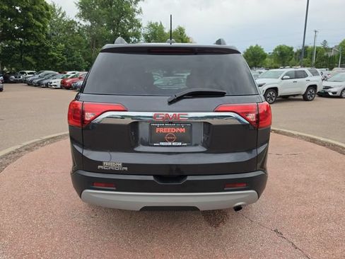 Used 2017 GMC Acadia SLE FWD image 4