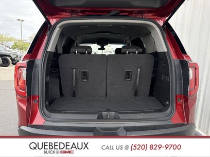 Used 2023 GMC Acadia SLE