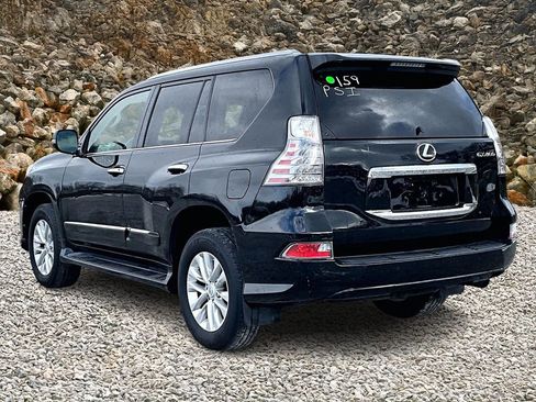 Used 2016 Lexus GX 460 w/ Premium Package image 11