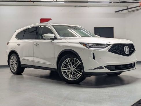 Used 2024 Acura MDX SH-AWD w/ Advance Package image 2