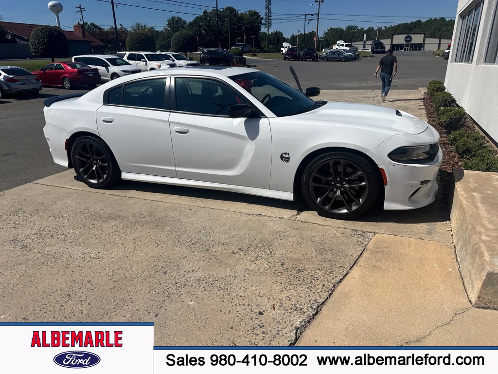 Used 2023 Dodge Charger Scat Pack w/ Plus Group RWD image 1