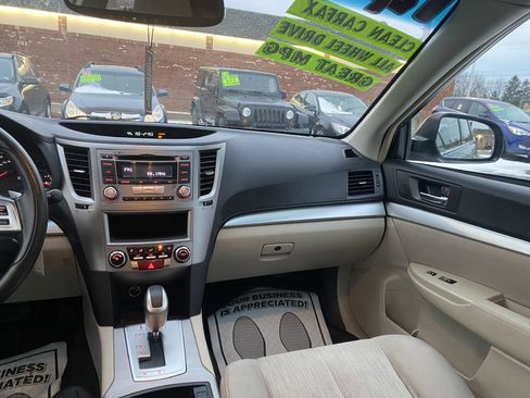 Used 2014 Subaru Outback 2.5i w/ Alloy Wheel Package image 11