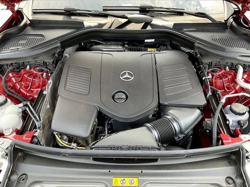Used 2026 Mercedes-Benz GLC 300 4MATIC image 31