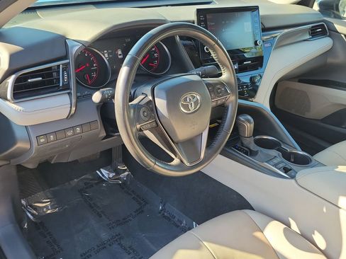 Used 2024 Toyota Camry XSE FWD image 13