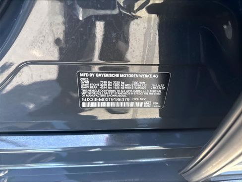 Used 2026 BMW X7 M60i AWD/4WD image 22