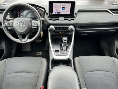 Used 2024 Toyota RAV4 LE image 13