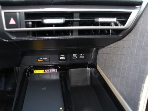 Certified 2025 Toyota Camry XLE FWD image 45