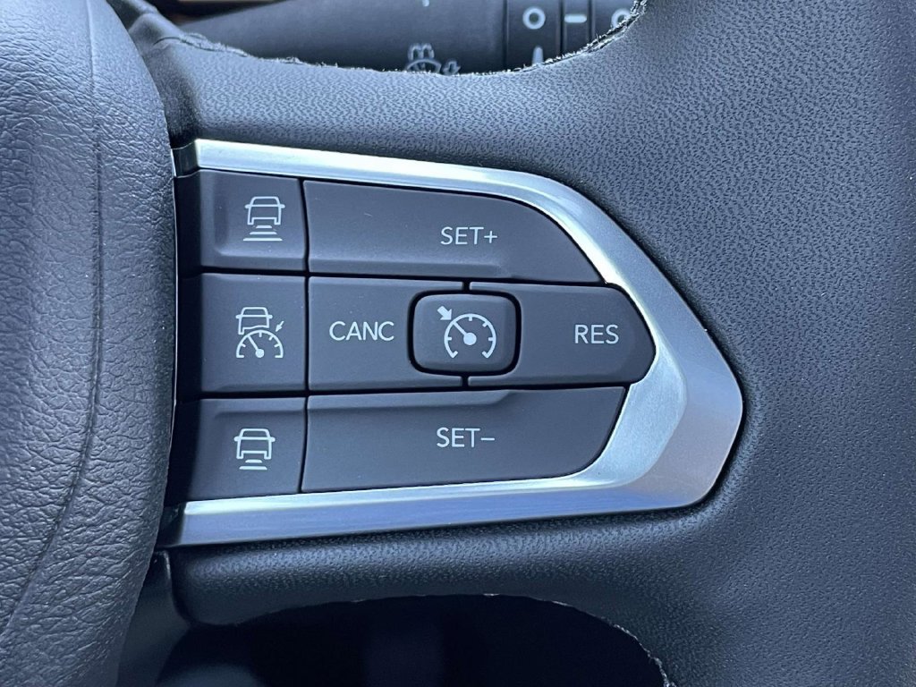New 2027 Jeep Compass Limited AWD/4WD image 31