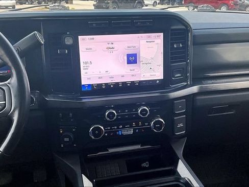Used 2024 Ford F250 Lariat w/ Chrome Package AWD/4WD image 9