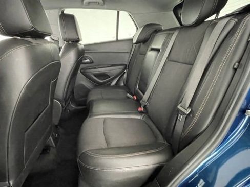 Used 2019 Chevrolet Trax LT w/ LT Convenience Package image 43