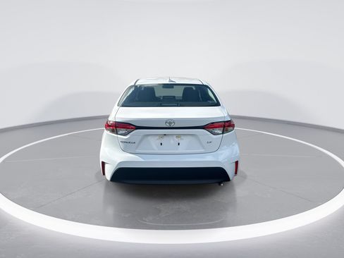 Used 2026 Toyota Corolla LE FWD image 8