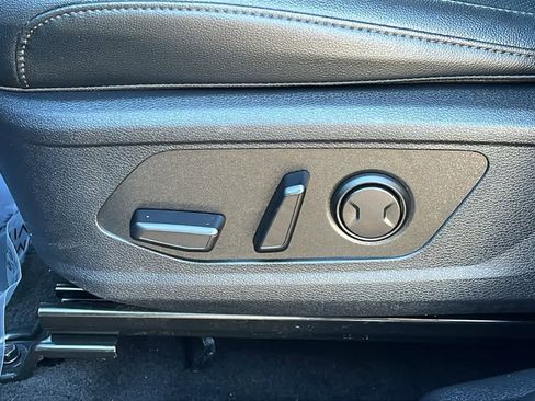 Used 2024 Kia Sportage EX image 23