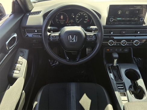 Certified 2025 Honda Civic Sport image 13