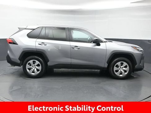 Certified 2023 Toyota RAV4 LE AWD/4WD image 8