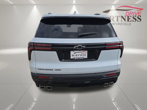 Certified 2026 Chevrolet Traverse LT w/ Midnight/Sport Edition AWD/4WD image 6