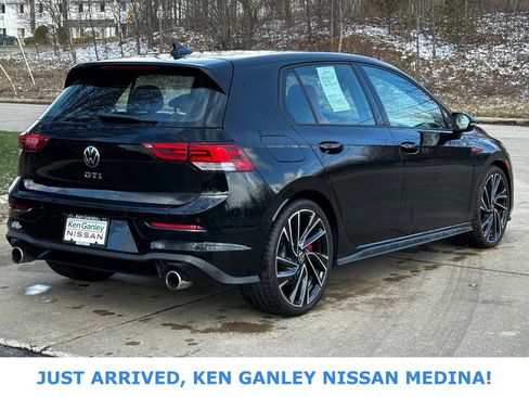 Used 2024 Volkswagen GTI Autobahn image 3