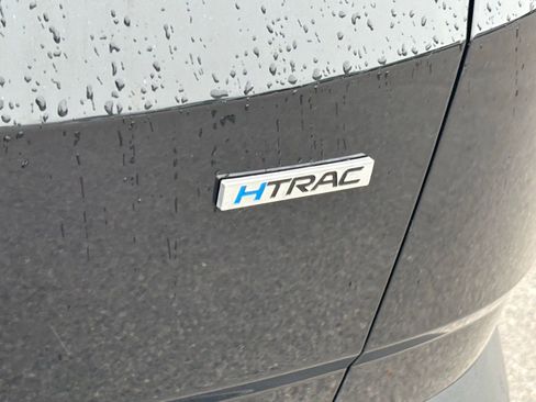 Certified 2024 Hyundai Tucson Limited AWD/4WD image 11
