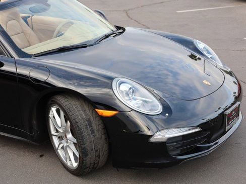 Used 2013 Porsche 911 Carrera image 10