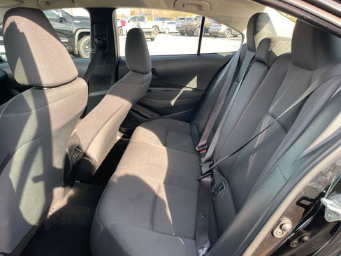 Used 2023 Toyota Corolla LE image 22