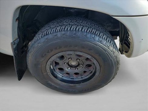 Used 2011 Toyota Tacoma 4x4 Double Cab image 10