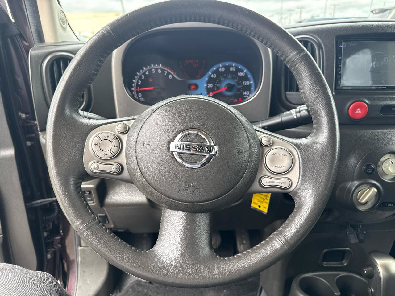 Used 2011 Nissan Cube 1.8 S w/ Interior Designer Pkg FWD image 15