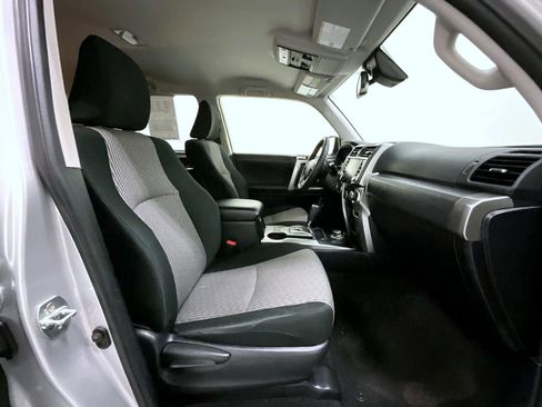 Used 2024 Toyota 4Runner SR5 image 16