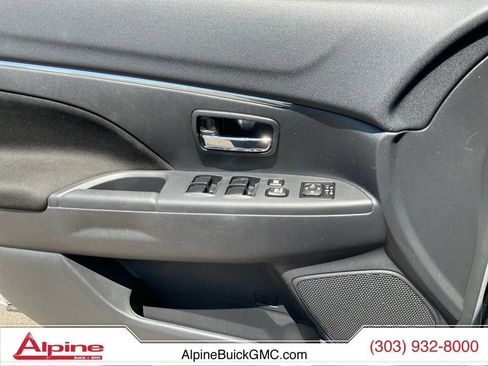 Used 2025 Mitsubishi Outlander Sport AWD image 18