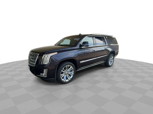 Certified 2018 Cadillac Escalade ESV Premium Luxury w/ LPO, Radiant Package image 4