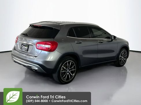 Used 2016 Mercedes-Benz GLA 250 4MATIC image 16