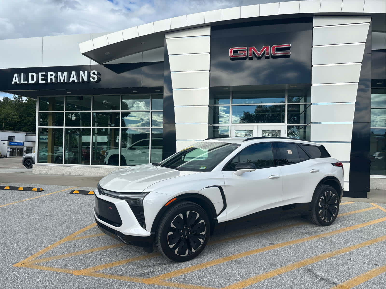 Certified 2024 Chevrolet Blazer EV RS AWD/4WD image 1