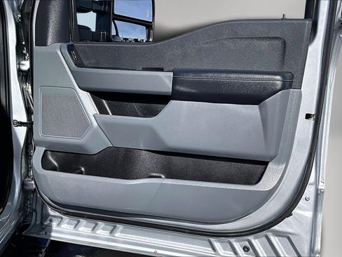 Used 2022 Ford F150 XLT w/ Trailer Tow Package image 29