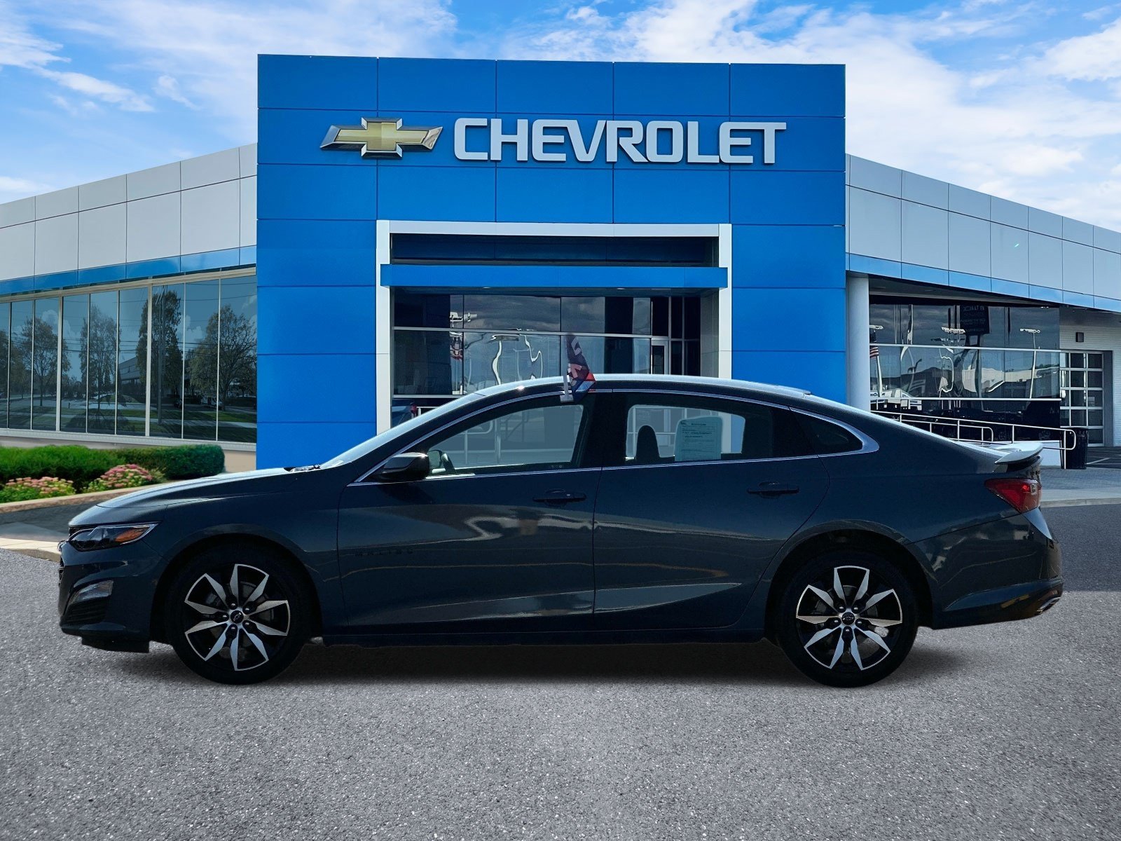 Certified 2024 Chevrolet Malibu RS FWD image 5