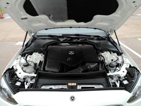 Used 2023 Mercedes-Benz C 300 Sedan image 50