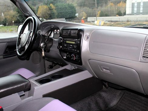 Used 2005 Ford Ranger XL image 15