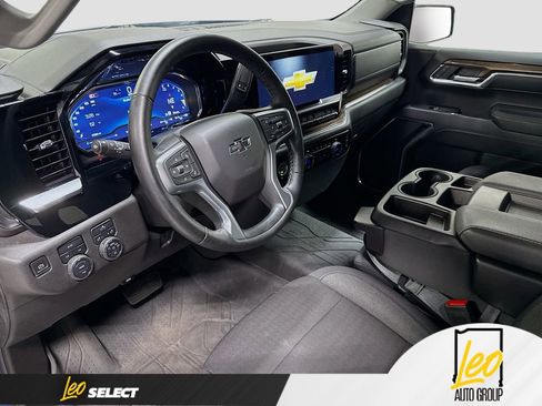 Used 2024 Chevrolet Silverado 1500 RST w/ Protection Package AWD/4WD image 9