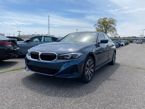 New 2026 BMW 330i xDrive Sedan w/ Premium Package AWD/4WD image 1