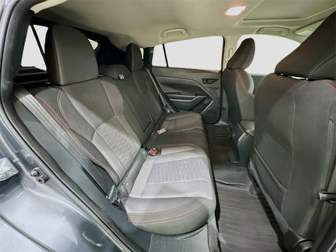 Used 2024 Subaru Impreza 2.0i Sport image 28