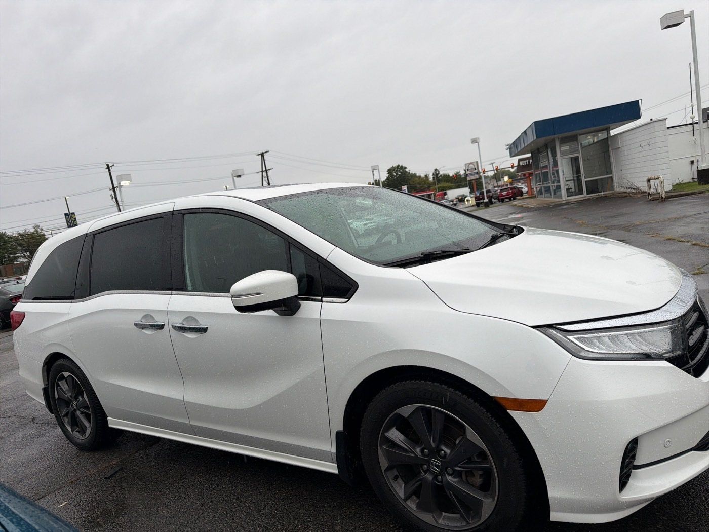 Used 2023 Honda Odyssey Elite image 1