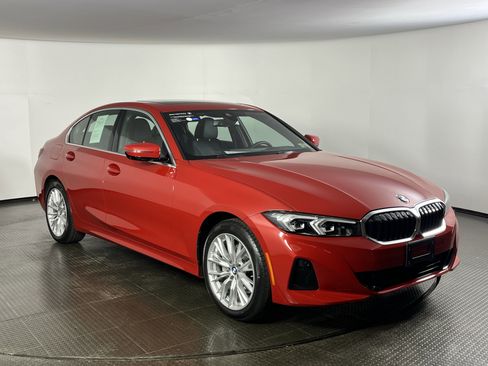 Certified 2024 BMW 330i xDrive Sedan image 3