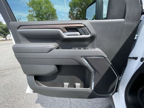 New 2025 Chevrolet Silverado 2500 LT w/ Trail Boss Package AWD/4WD image 59