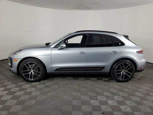 Used 2024 Porsche Macan AWD/4WD image 7