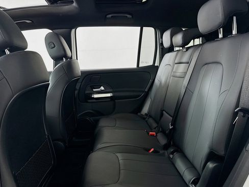 Certified 2026 Mercedes-Benz GLB 250 image 9