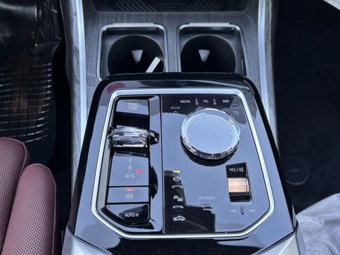 New 2026 BMW 740i image 12