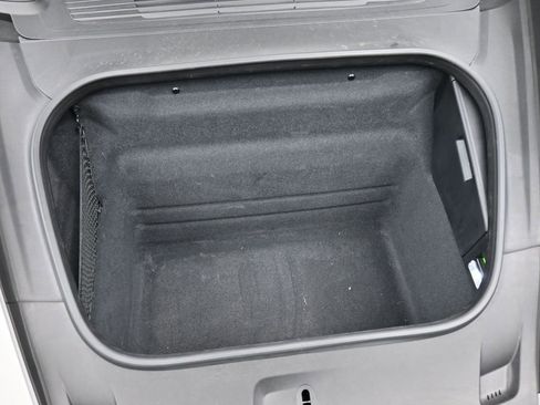 Certified 2024 Porsche 911 Carrera 4 GTS image 32