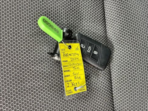 Used 2024 Volkswagen Taos S FWD image 25