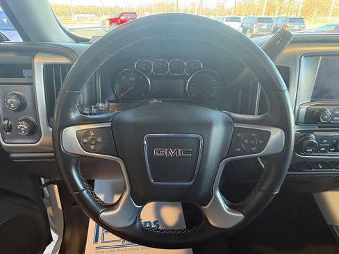 Used 2018 GMC Sierra 1500 SLE w/ SLE Value Package image 12