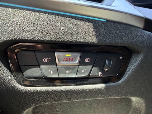Used 2023 BMW 330e w/ Driving Assistance Package RWD image 38